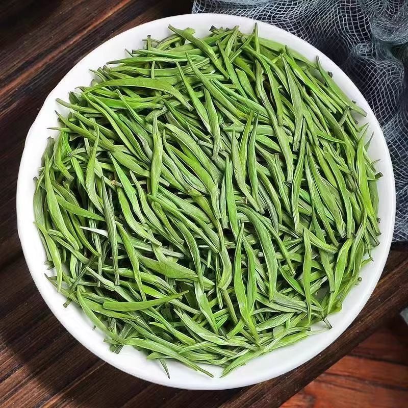 明前雀舌绿茶 嫩芽散装 鲜绿扁平叶